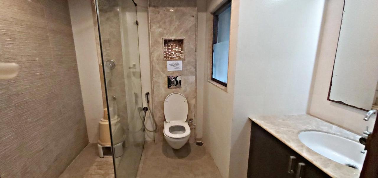 Suvarna Regency Hassan Zewnętrze zdjęcie